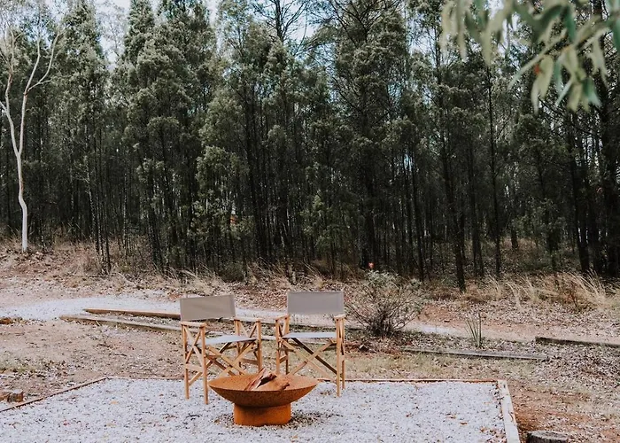 The Gully - Dreamy Cabin On Acres Of Outback Charm