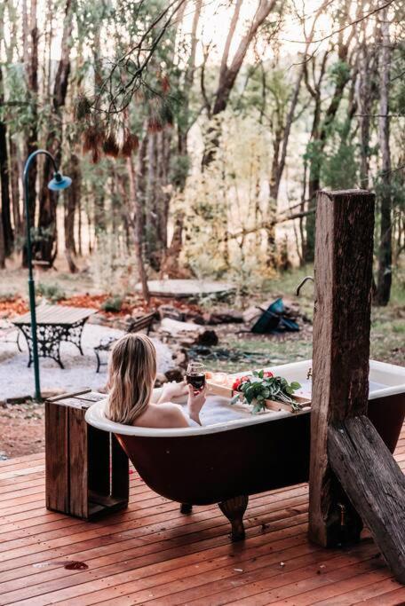 The Gully - Dreamy On Acres Of Outback Charm